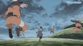 Naruto vs Sasuke | sasuke uses universal pull