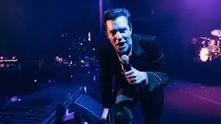 The Killers - Brandon called in to talk Christmas in Vegas & his favourite Killers Christmas Song