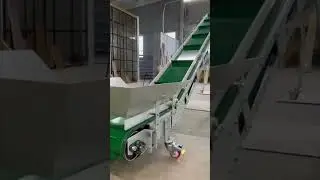 Подъемный скребковый конвейер