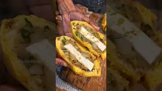 World's Biggest Paneer Bread Pakora😱😱 200 ग्राम पनीर 1 ब्रेड पकोड़े के अंदर😳😳 #shorts #streetfood