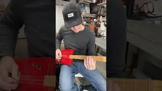 3 Tips For Playing Slide on a Cigar Box Guitar #cigarboxguitar #cbg #mikesnowden #slideguitarlessons