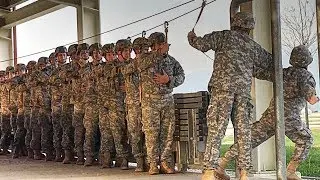 Army Paratroopers Jump Training