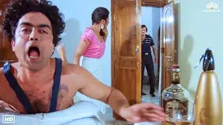देखिये पिता अपने बेटी को अपने ही घरों में एक अनजान लड़के का साथ पकड़ा फिर क्या हुआ- बदकार मूवी सीन
