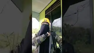 olahraga tangan wanita bercadar? 