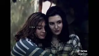 Jackieshauna edit #edit #tiktok #jackie #shauna #yellowjackets #gay #mitski #bff