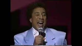 Smokey Robinson   (LIVE)  