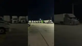 Дальнобой по Америке. Американские траки. Трак-стоп. Truck-stop. #shorts