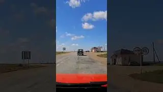 А вы тоже поворотники не включаете ))
