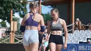 U17 Annaliisa Mahlapuu (EST) vs Sara Väljan (EST) 60kg. Girls youth women beach wrestling.