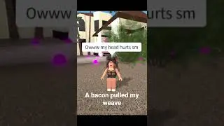 A BACON PULLED MY WEAVE ON ROBLOX #roblox #bacons #baconroblox