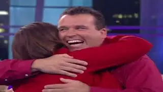 Jimmy Dolan Doesn't Know What's Going On (Thanksgiving 2008) | Deal or No Deal Season 4 Episode 13