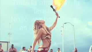 Shakira - Hips don't lie (feat. Wyclef Jean) en español