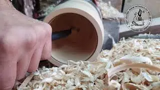 Russian Wood Turning: Honey Pot / Бочонок для меда на токарном станке