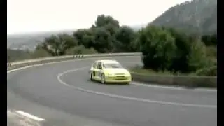 renault clio 3000 v6 in curva