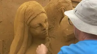 Belgique: des sculpteurs de sable créent un monde de conte de fées | AFP