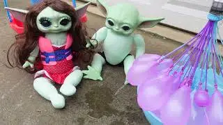 Baby Yoda Grogu's Vacation Morning Routine