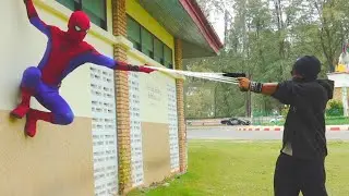 SPIDERMAN Fights Crime - Real Life Parkour POV Chase!