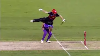 10 Crazy Collisions In Cricket Ever 😲