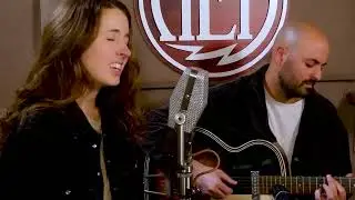 Hannah Connolly - Worth The Wait | AEA Session | Aearibbonmics.com