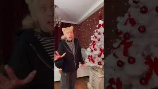 А У ТЕБЯ БЫВАЕТ БЕСПОРЯДОК В КОМНАТЕ? У МЕНЯ ПОСТОЯННО 😅