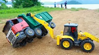 Scania Truck And Mercedes Benz Truck Accident Pulling Out JCB 3DX Crane Gadi ? Cartoon video | CSToy