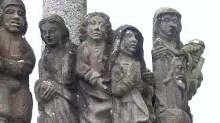 France : Bretagne : l'église et le calvaire de Saint-Thégonnec