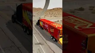 Lightning McQueen Pounced On Flo - BeamNG.Drive