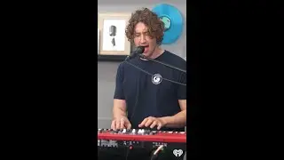 Dean Lewis Performs How Do I Say Goodbye