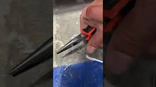 Man shows how to get your keys locked in car! 