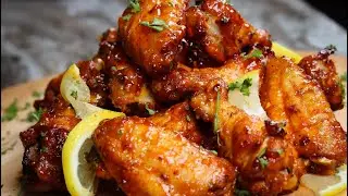 Crispy Honey Sriracha Oven Baked Wings | Oven Baked Wings Recipe