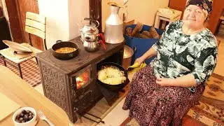 Leek, Potato, Egg and Chedddar for the Traditional Village Brekfast