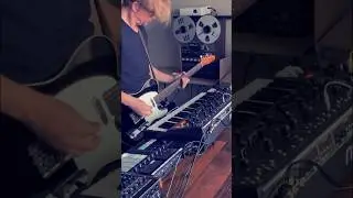 Watch full chill guitars jam:: Squier, Maschine and Moog Matriarch
