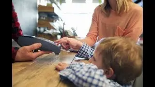 How kids are adapting to a cashless culture