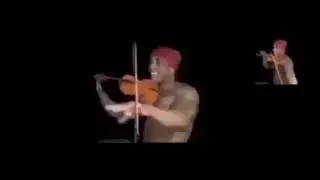 ricardo plays violin