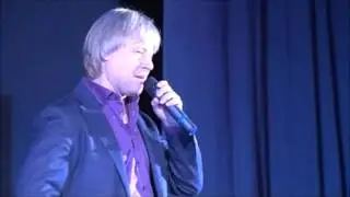 Дмитрий Харатьян в проекте Елены Суржиковой исполняет песню «Время идёт» (муз. и сл. А.Аршанский)