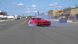 Dodge Challenger Hellcat Drift & Donuts