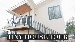 TINY HOUSE TOUR (EP26: AIRBNB/AUSTIN TEXAS HOUSE TOUR)