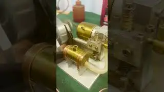Model Engine running Joe Webster's spark ignition 4 stroke horizontal DiY mini motor. 