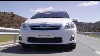 TOYOTA AURIS HSD Driving Performance