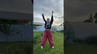 Сколько подарочков у меня для вас)) 15 бесплатный концерт, а 14 новая песня 🐬🩵