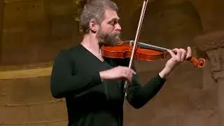 Johnny Gandelsman plays JS Bach's complete Cello Suites - @metmuseum Cloisters. May 23'