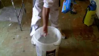 Kleister anrühren - Richtig Klumpenfrei
