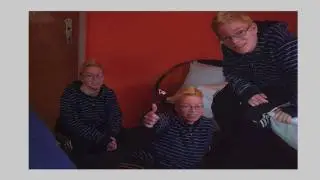 How to clone yourself in Photoshop!