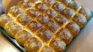 Отрывной пирог с сосисками и сыром.