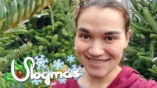 Garden Shop Greenery & Christmas Tree Time!! 🎄 Vlogmas 2019 ❄️ Day 1