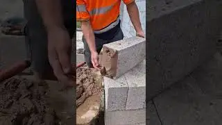 Showing 140mm blocks a good time #bricklayer #build #newbuild #bricklaying #beats #remix #music