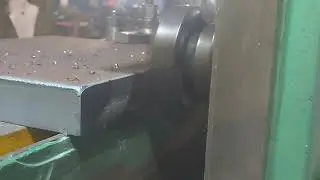 Фрезеровка торца плиты на станке ИМ127 М5 / Milling of the plate butt on the IM127 M5 machine