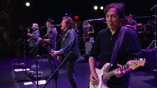 The Doobie Brothers - Listen To The Music (Reprise) [Live From The Beacon Theater]