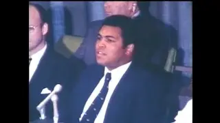 Muhammad Ali campaigns against apartheid (1978)