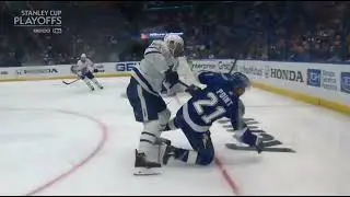 Morgan Rielly Colision With Braden Point... NO Penalty